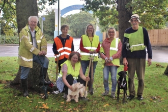 Volunteers on the Wildflower Island Project