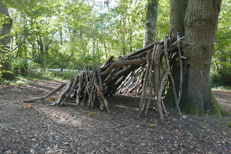 Den building at Swanwick Lakes