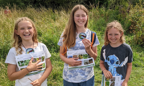 Children doing the Chalk Stream Challenge © Katy Seaman